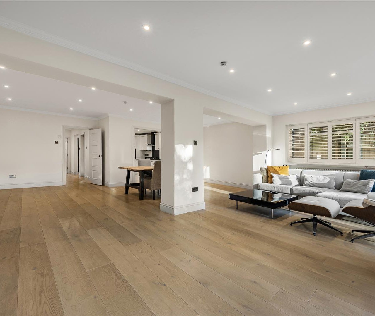 West Heath Gardens, Hampstead, NW3 7TR
