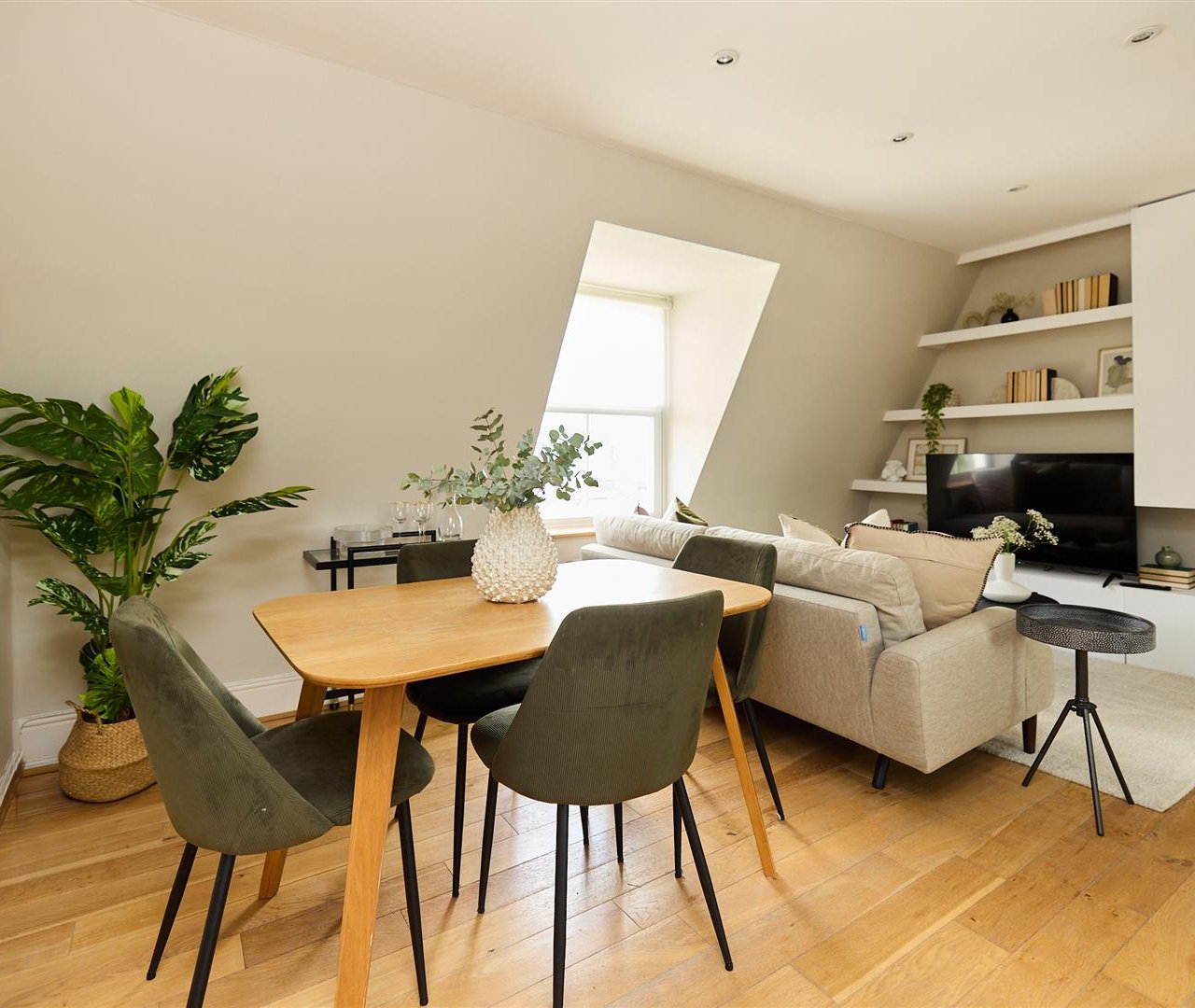 Adamson Road, Belsize Park, NW3 3HU