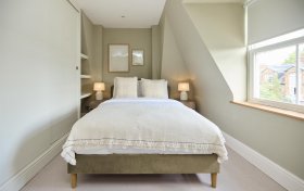 Adamson Road, Belsize Park, NW3 3HU