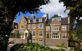 Netherhall Gardens, Hampstead, NW3 5RE