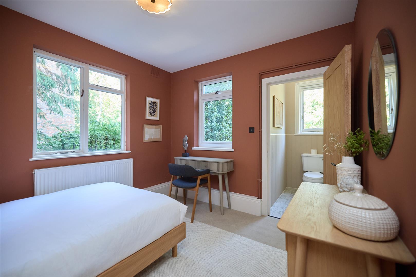 Woodchurch Road, South Hampstead, NW6 3PN
